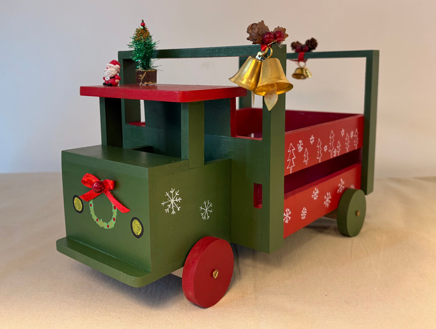 Wooden Christmas Truck