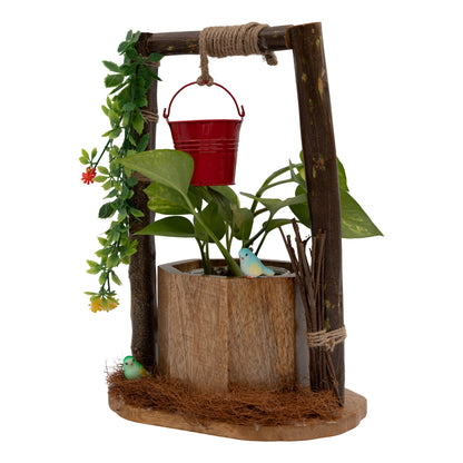 Wishing Well Planter with Floral Vine